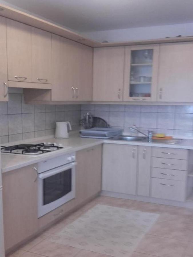 Apartments Smilje I Maslina Горни-Карин Экстерьер фото