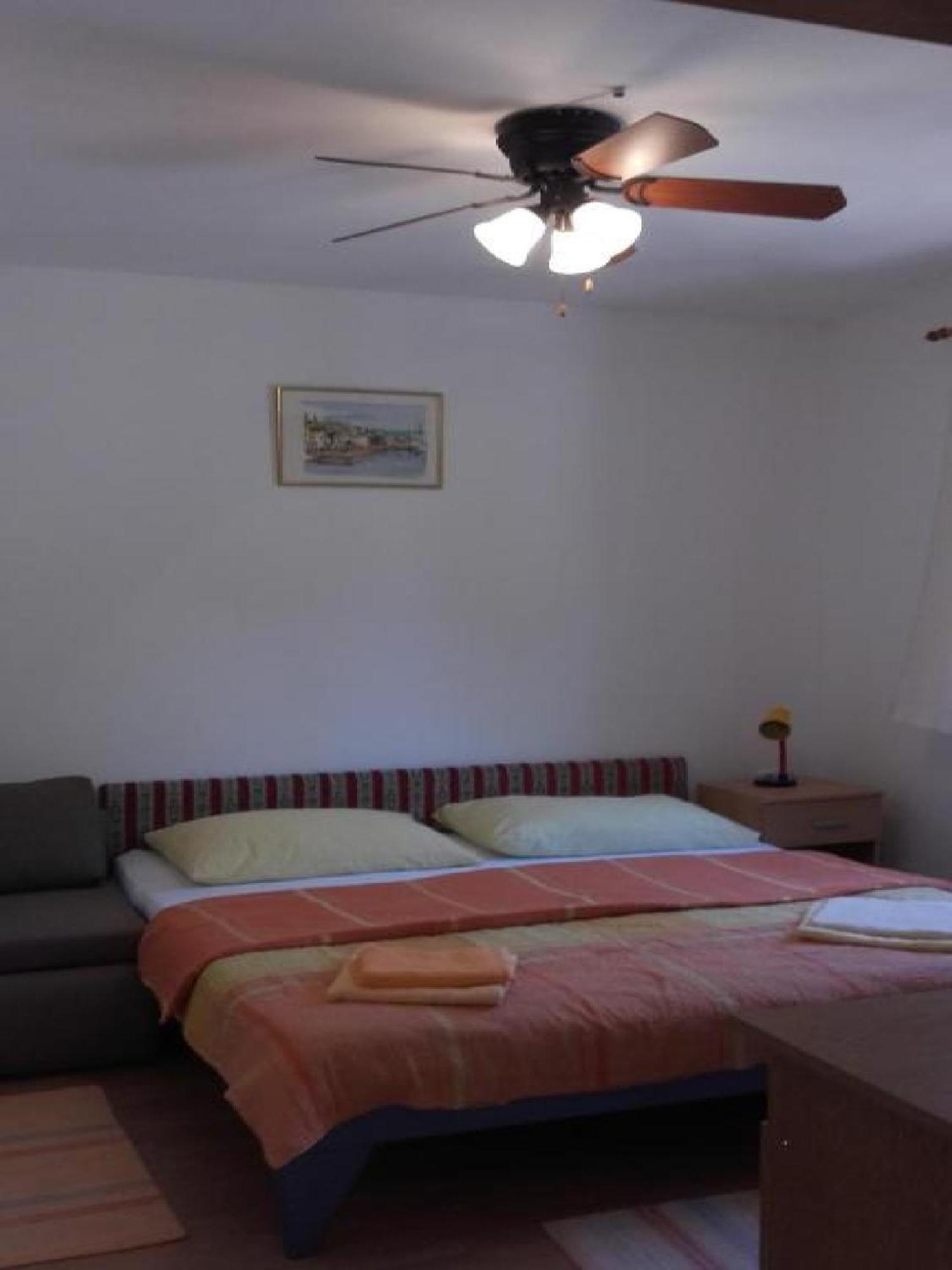 Apartments Smilje I Maslina Горни-Карин Номер фото